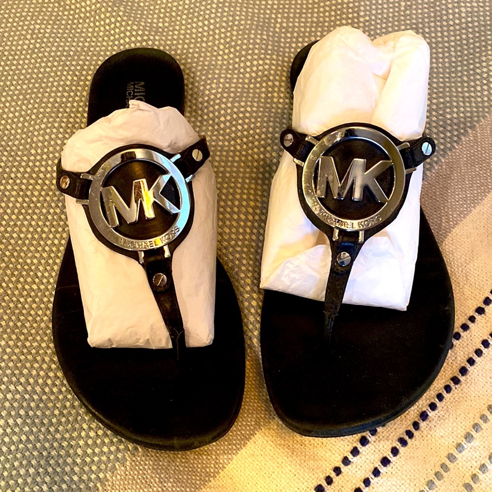 Michael Kors melodie sandal size 7